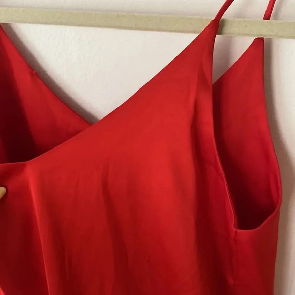 Miqieer V-Neck Silky Loose Camisole Blouse Shirt Top Red Satin Size S - Picture 4 of 6